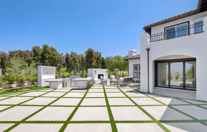 All Seasons Landscape Design, Hardscape, Synthetic Turf project in Orange County