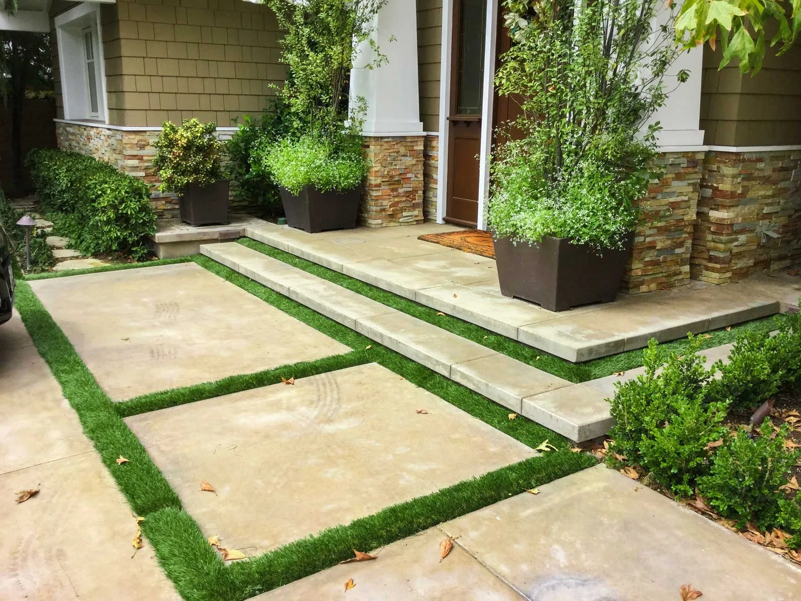 Front Yard Landscaping Ideas for Orange County Homes